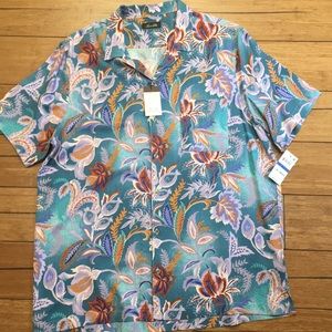 Tasso Elba men’s Hawaiian print shirt.  Silk Rayon blend. Size XL.